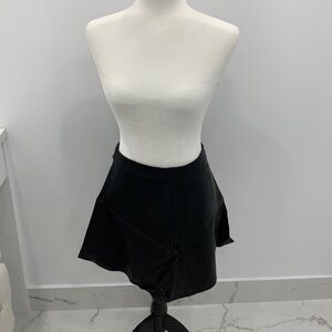 👗Faux leather skater skirt
